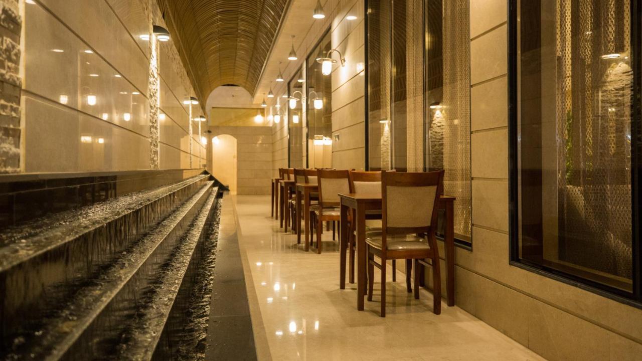 Jiwar Almasi Hotel Dschidda Exterior foto